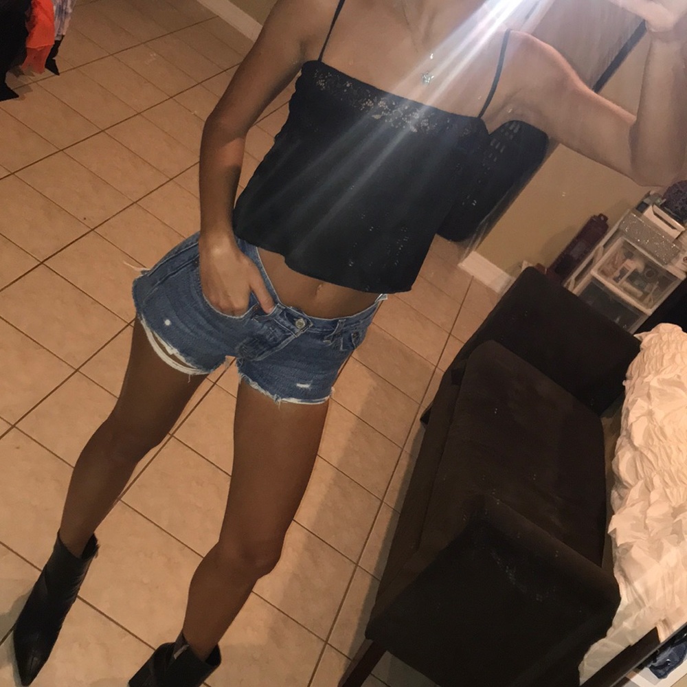 Cropped Slip Tank With Lace Finish